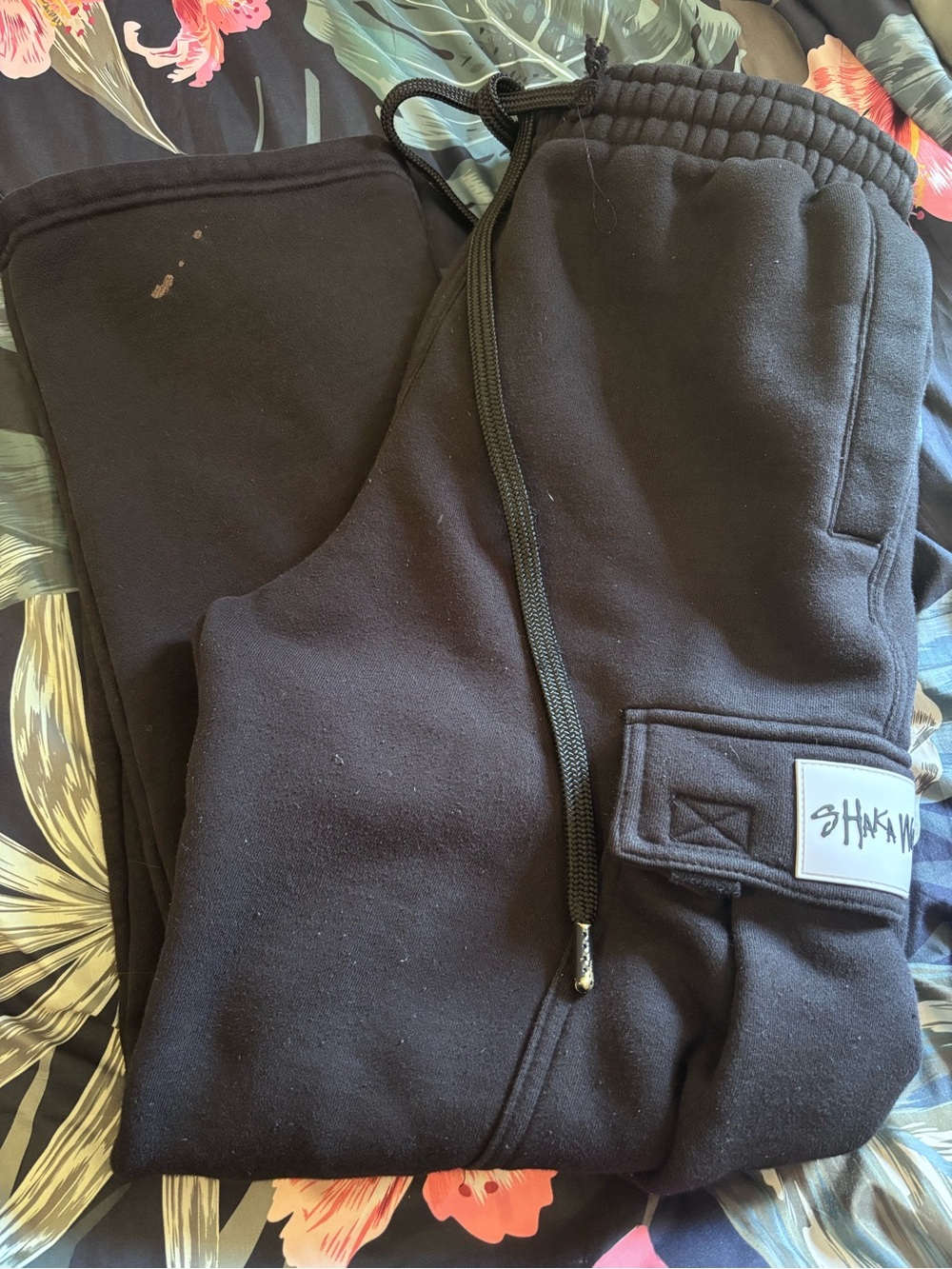 Shaka Wear Black Cargo Sweatpants, Size M